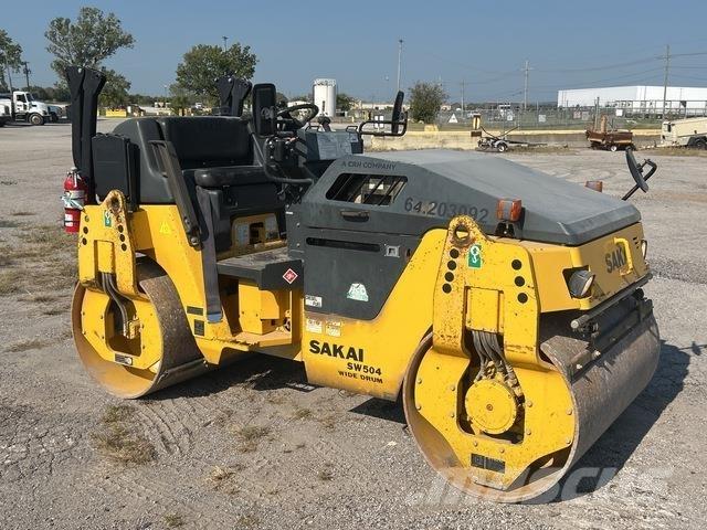 Sakai SW504 Tandemové válce