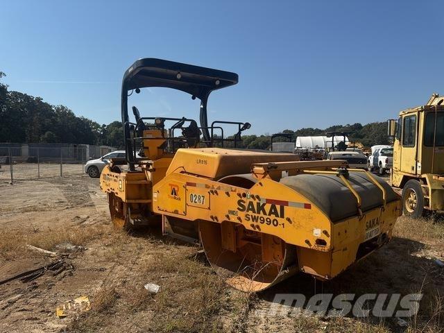 Sakai SW990-1 Tandemové válce