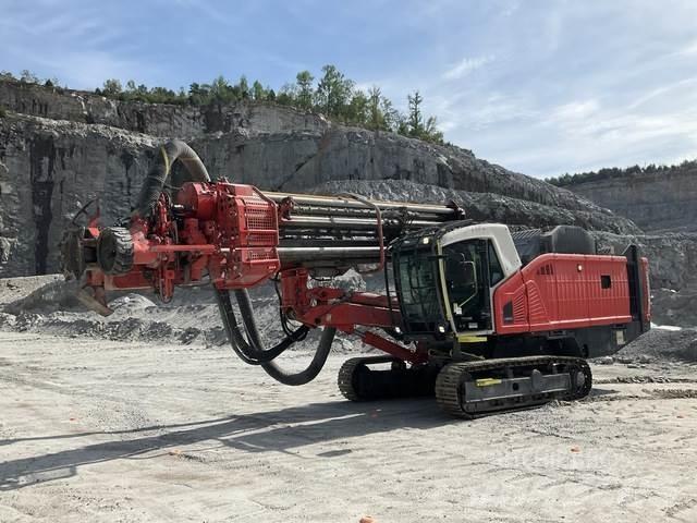 Sandvik DI650I Povrchové vrtací stroje