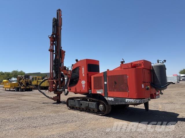 Sandvik DP1500 Povrchové vrtací stroje