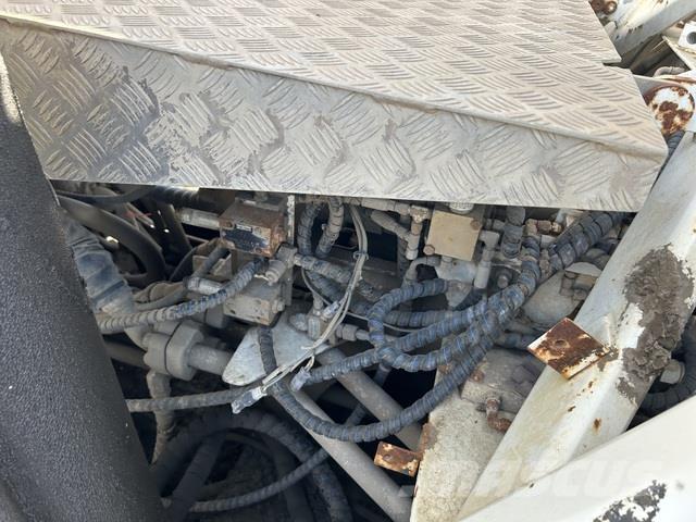 Sandvik DR460 Povrchové vrtací stroje