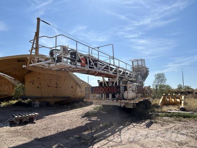 Sandvik DR460 Povrchové vrtací stroje