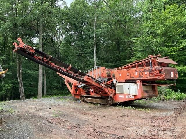 Sandvik QE330 Třídiče