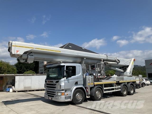 Scania P410LB Autoplošiny