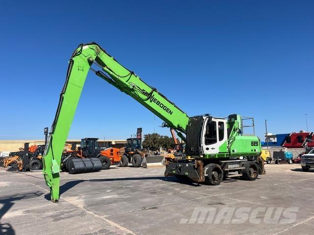 Sennebogen 825 Stroje pro manipulaci s odpadem