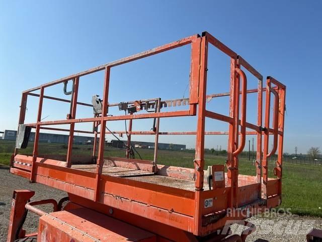 SkyJack  Nůžková zvedací plošina