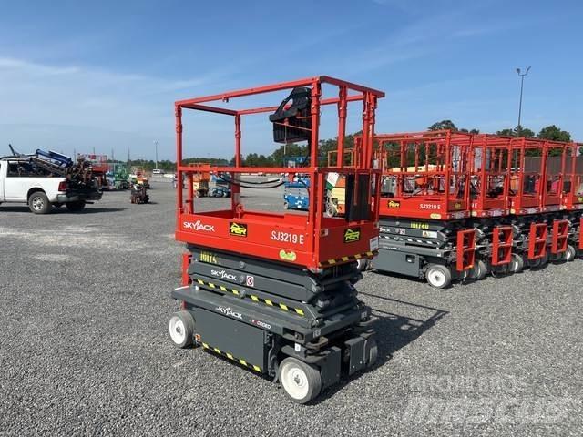 SkyJack SJ3219 Nůžková zvedací plošina