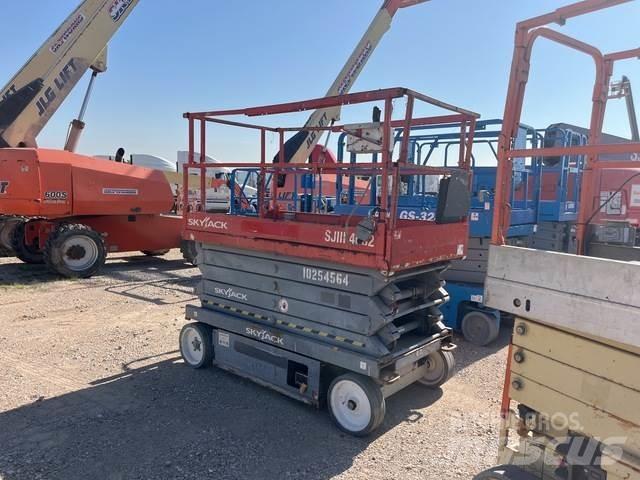 SkyJack SJ4632 Nůžková zvedací plošina