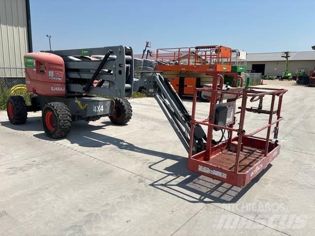 SkyJack SJ46AJ Kloubové plošiny