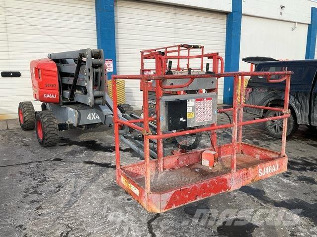 SkyJack SJ46AJ Kloubové plošiny