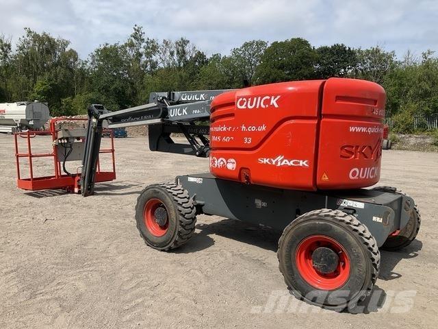 SkyJack SJ51AJ Kloubové plošiny