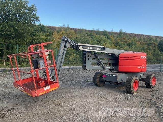 SkyJack SJ51AJ Kloubové plošiny
