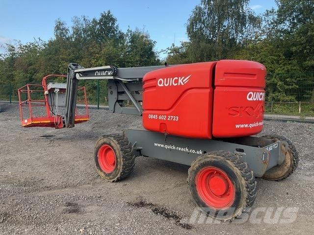 SkyJack SJ51AJ Kloubové plošiny
