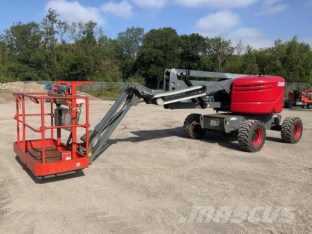 SkyJack SJ51AJ Kloubové plošiny