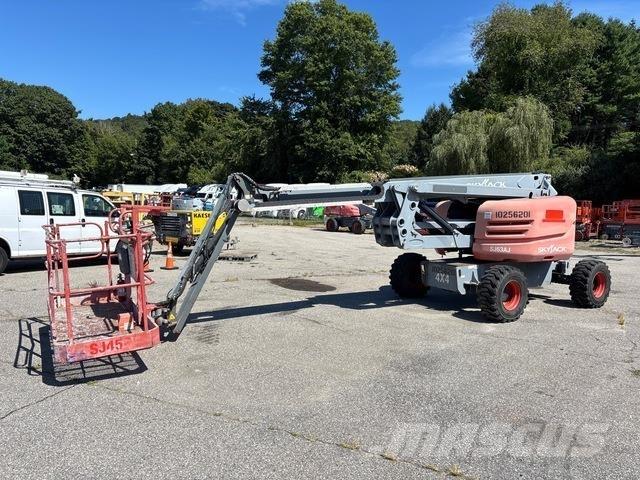 SkyJack SJ63AJ Kloubové plošiny
