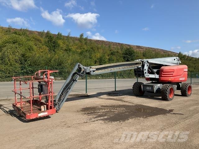SkyJack SJ85AJ Kloubové plošiny