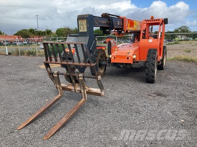 SkyTrak 6036 Teleskopické manipulátory