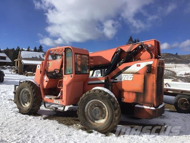 SkyTrak 8042 Teleskopické manipulátory