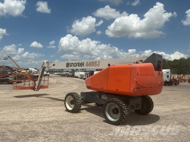 Snorkel 660SJ Teleskopické plošiny