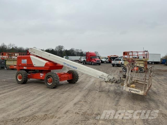 Snorkel TB60 Teleskopické plošiny