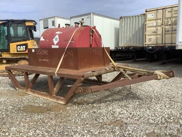  Steel 500 Gal Cisternové přívěsy
