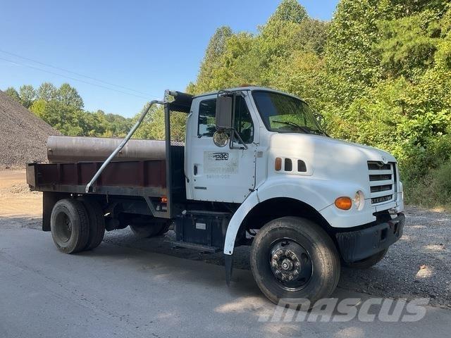 Sterling L7500 Sklápěče