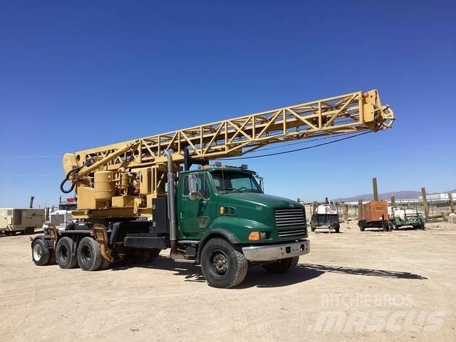 Sterling L9500 Mobilní vrtná souprava