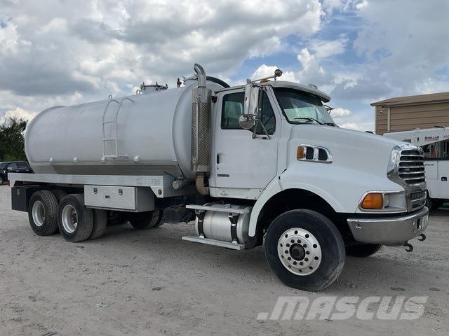 Sterling L9500 Kombinované/Čerpací cisterny