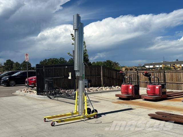 Sumner 2020 Navijáky, kladkostroje a stavební výtahy