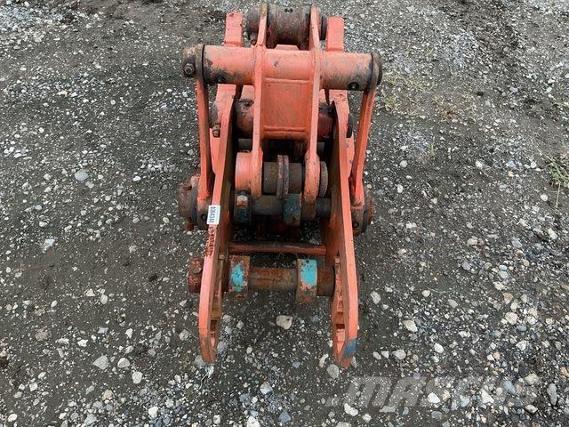  Taguchi GT-40 Klešťové drapáky