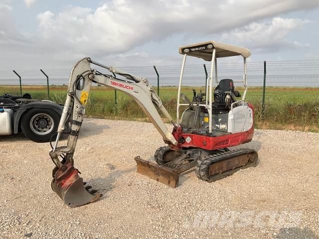 Takeuchi TB216 Mini rýpadla < 7t