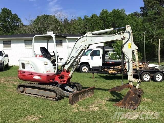 Takeuchi TB240 Pásová rýpadla