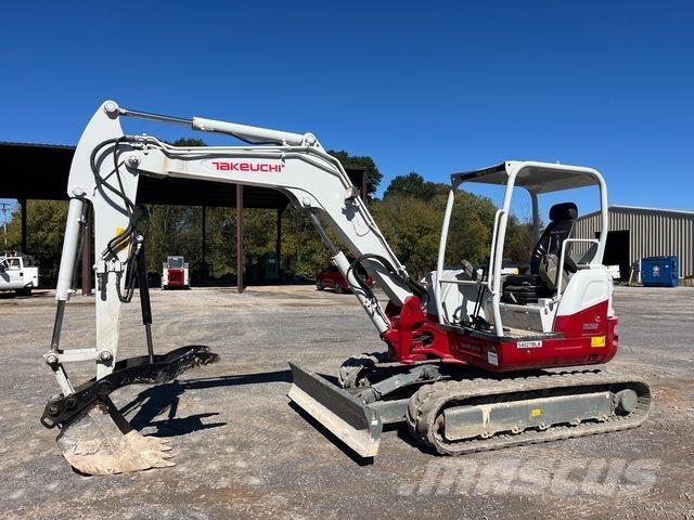 Takeuchi TB260 Pásová rýpadla