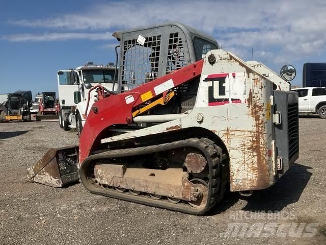 Takeuchi TL10 Smykem řízené nakladače