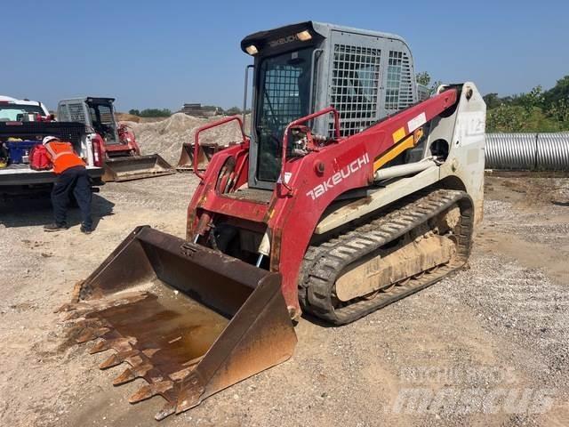 Takeuchi TL12 Smykem řízené nakladače