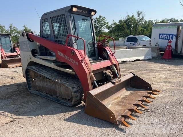 Takeuchi TL12 Smykem řízené nakladače