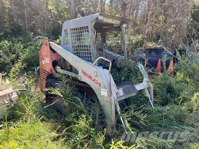 Takeuchi TL130 Smykem řízené nakladače