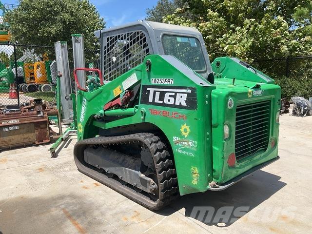 Takeuchi TL6R Smykem řízené nakladače