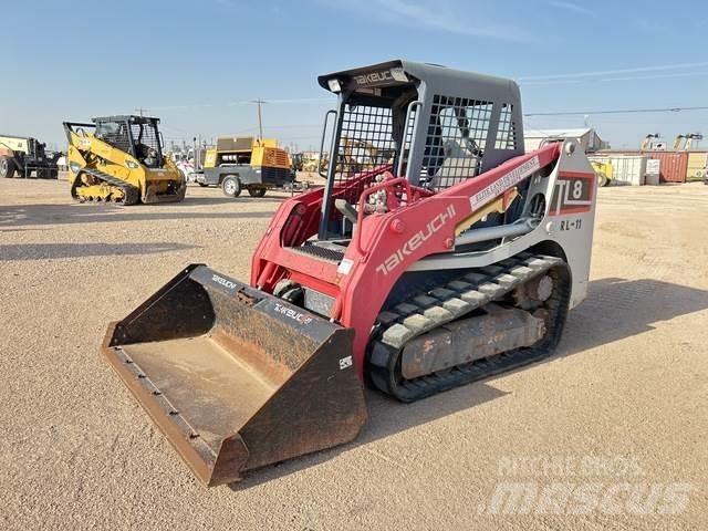 Takeuchi TL8 Smykem řízené nakladače