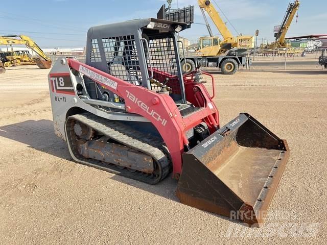 Takeuchi TL8 Smykem řízené nakladače