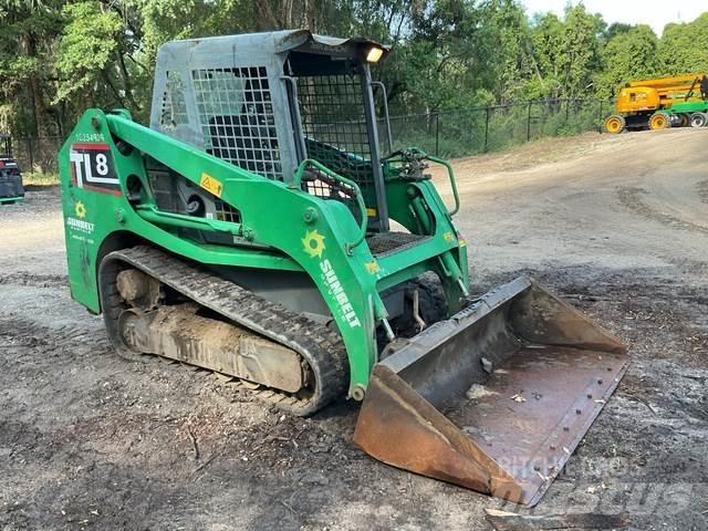 Takeuchi TL8 Smykem řízené nakladače