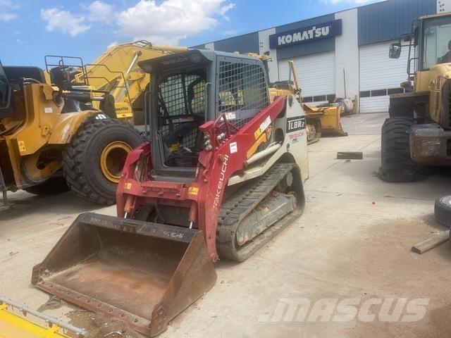Takeuchi TL8R2 Smykem řízené nakladače