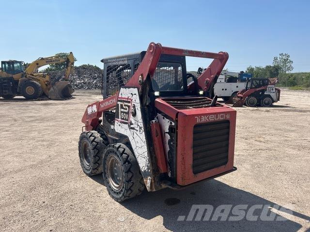 Takeuchi TS50V Smykem řízené nakladače