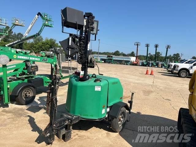 Terex RL4 Osvětlovací stožáry