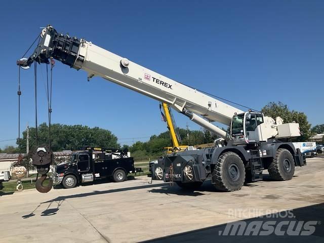 Terex RT110 Jeřáby pro těžký terén