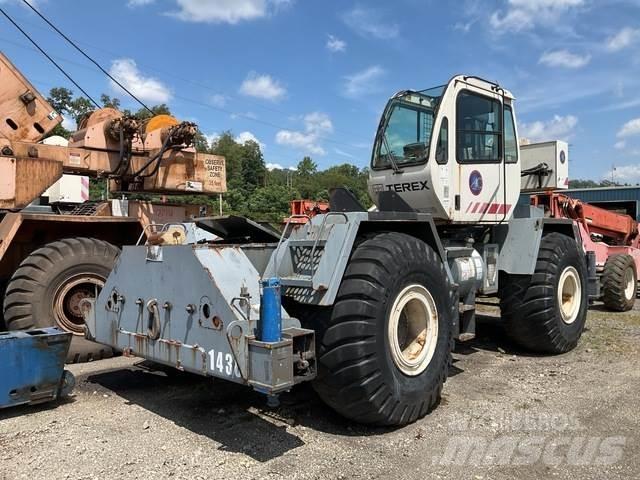 Terex RT335-1 Jeřáby pro těžký terén