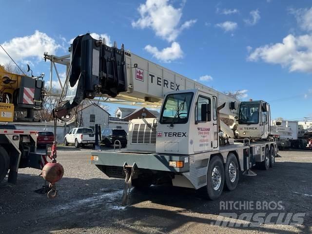 Terex T560-1 Pásové jeřáby