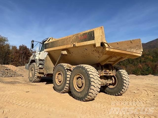 Terex TA300 Kloubové dempry