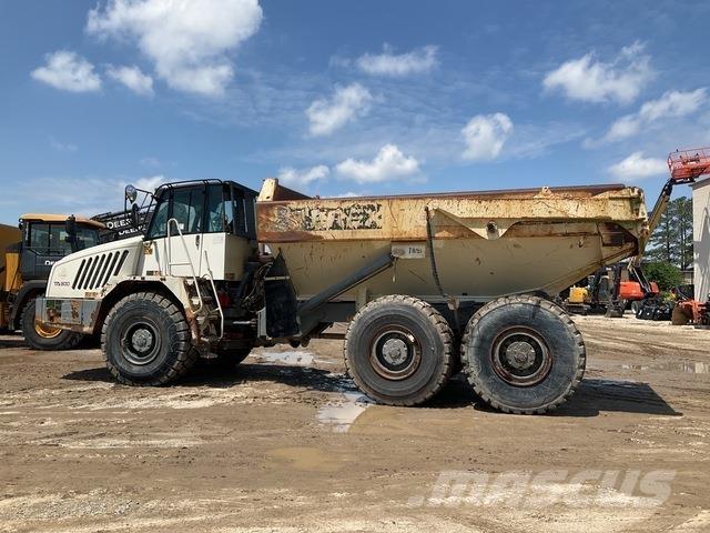 Terex TA300 Kloubové dempry