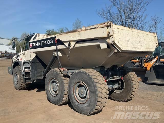 Terex TA300 Kloubové dempry